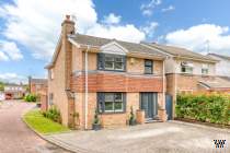 Main Photo of a 3 bedroom  Detached House for sale