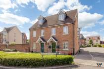 Main Photo of a 3 bedroom  Semi Detached House for sale