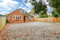 Main Photo of a 4 bedroom  Detached House for sale