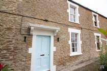 Main Photo of a 2 bedroom  Terraced House for sale