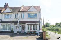 Main Photo of a 2 bedroom  Maisonette for sale