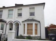 Main Photo of a 2 bedroom  Flat to rent