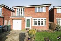 Main Photo of a 4 bedroom  Detached House to rent