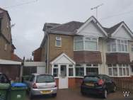 Main Photo of a 7 bedroom  Detached House to rent