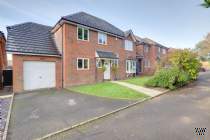 Main Photo of a 4 bedroom  Detached House for sale