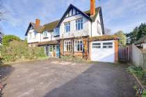 Main Photo of a 5 bedroom  Semi Detached House for sale