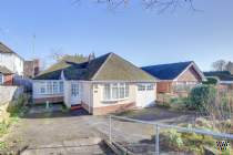 Main Photo of a 4 bedroom  Detached Bungalow for sale