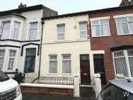 Main Photo of a 2 bedroom  Terraced House for sale