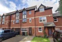 Main Photo of a 3 bedroom  Terraced House to rent