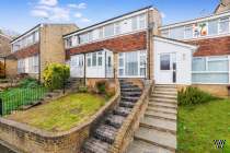 Main Photo of a 3 bedroom  Terraced House for sale