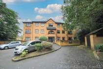 Main Photo of a 2 bedroom  Flat for sale