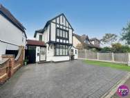 Main Photo of a 4 bedroom  Detached House to rent