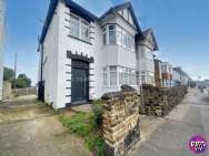 Main Photo of a 1 bedroom  Flat for sale