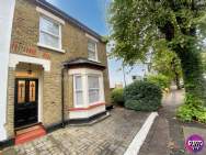 Main Photo of a 3 bedroom  Semi Detached House for sale