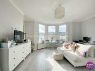 Main Photo of a 1 bedroom  Flat to rent