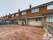 Main Photo of a 3 bedroom  Terraced House to rent