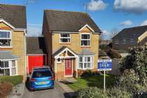 Main Photo of a 4 bedroom  Link Detached House for sale