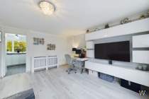 Main Photo of a 2 bedroom  Apartment for sale