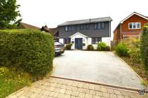 Main Photo of a 4 bedroom  Detached House for sale