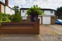 Main Photo of a 3 bedroom  Semi Detached House for sale