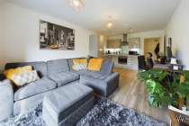 Main Photo of a 1 bedroom  Apartment for sale