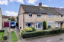 Main Photo of a 3 bedroom  End of Terrace House for sale