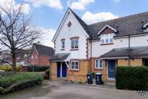 Main Photo of a 3 bedroom  End of Terrace House for sale