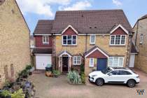 Main Photo of a 3 bedroom  Semi Detached House for sale