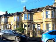 Main Photo of a 4 bedroom  Terraced House for sale