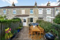 Main Photo of a 2 bedroom  Terraced House for sale