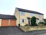 Main Photo of a 2 bedroom  Semi Detached House for sale