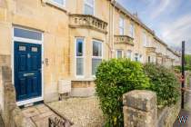 Main Photo of a 4 bedroom  Terraced House for sale