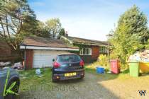 Main Photo of a 4 bedroom  Bungalow for sale