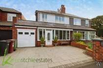 Main Photo of a 3 bedroom  Semi Detached House for sale