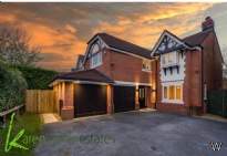 Main Photo of a 5 bedroom  Detached House for sale