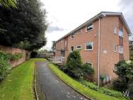 Main Photo of a 2 bedroom  Flat for sale