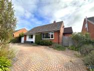 Main Photo of a 2 bedroom  Detached Bungalow for sale