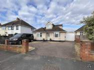 Main Photo of a 4 bedroom  Detached House for sale