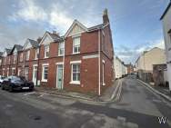 Main Photo of a 2 bedroom  End of Terrace House for sale