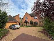 Main Photo of a 4 bedroom  Detached House to rent