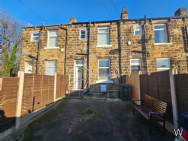 Main Photo of a 4 bedroom  Terraced House for sale