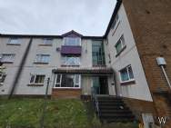 Main Photo of a 2 bedroom  Flat to rent