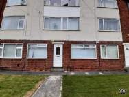 Main Photo of a 2 bedroom  Flat for sale