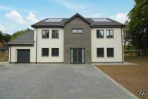 Main Photo of a 5 bedroom  Detached House for sale