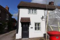 Main Photo of a 2 bedroom  End of Terrace House for sale