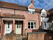 Main Photo of a 3 bedroom  Terraced House for sale