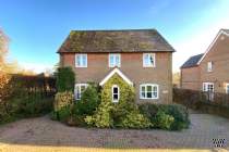 Main Photo of a 4 bedroom  Detached House for sale