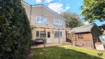 Main Photo of a 3 bedroom  End of Terrace House for sale