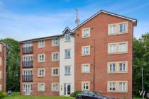 Main Photo of a 2 bedroom  Flat for sale