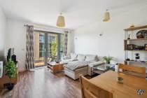 Main Photo of a 1 bedroom  Flat for sale